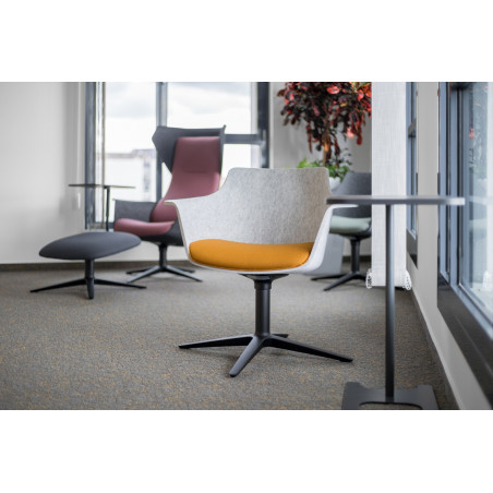 Fauteuil Klöber Woom Artbureau meeting ou lounge pied cruciforme Fauteuil Klöber Woom Artbureau meeting ou lounge pied cruciforme